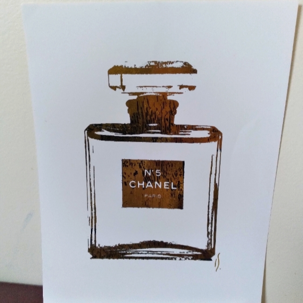Chanel No 5 Gold foil paper art decoration, good condition